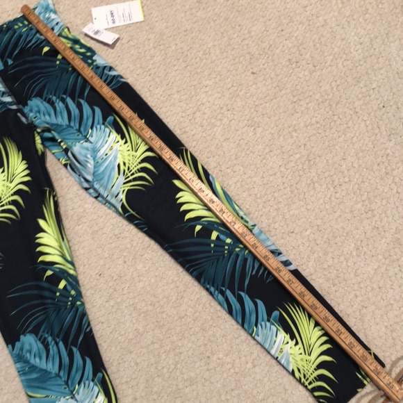 NWT Old Navy Girls Mid-Rise Elevate Leggings Size XL 14-16 tropical 🌴 - Picture 10 of 16